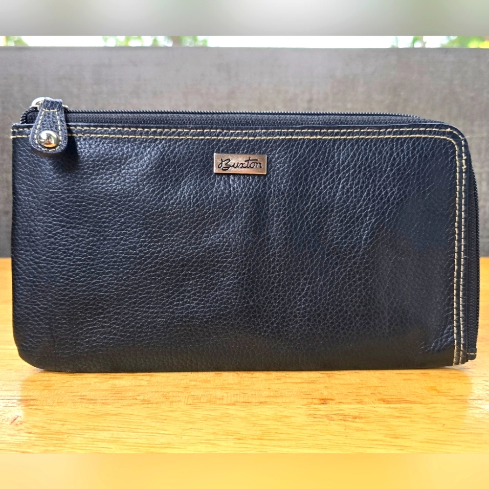 NWOT!! - Buxton Westcott Rfid L-Zip Expandable Wallet